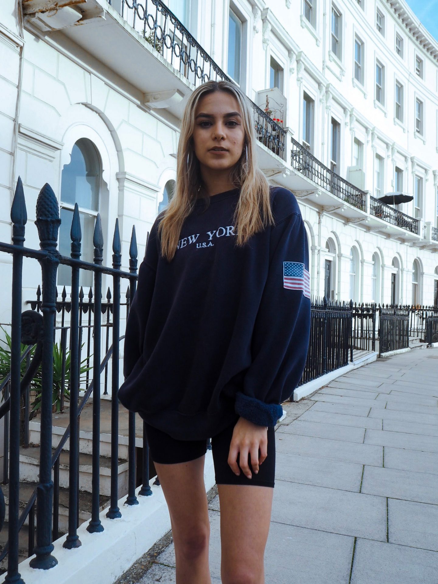 yasmin stefanie street style brandy melville erica sweatshirt pretty little thing cycling shorts 