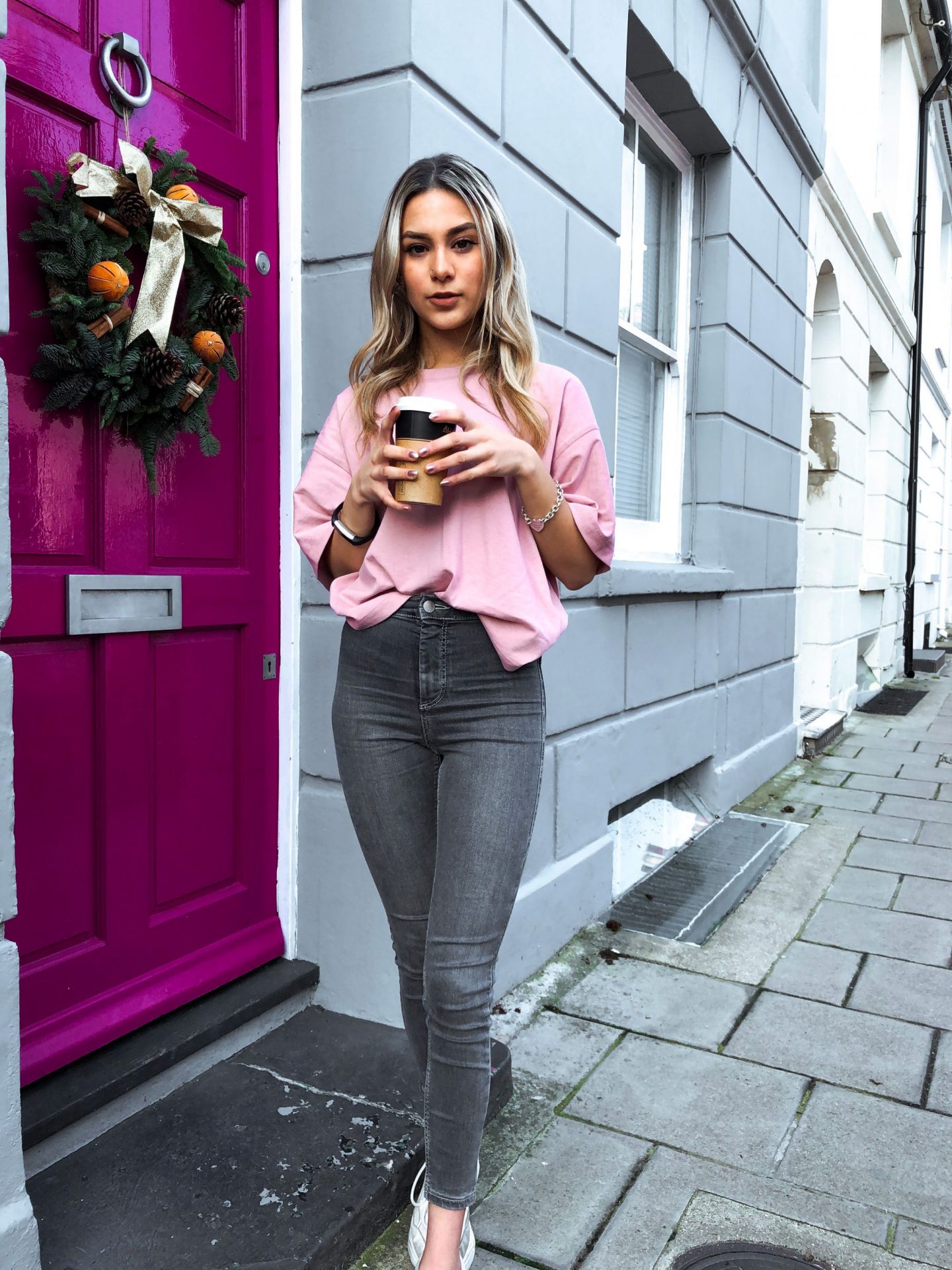 yasmin stefanie topshop boxy tshirt joni jeans ciara chunky trainers