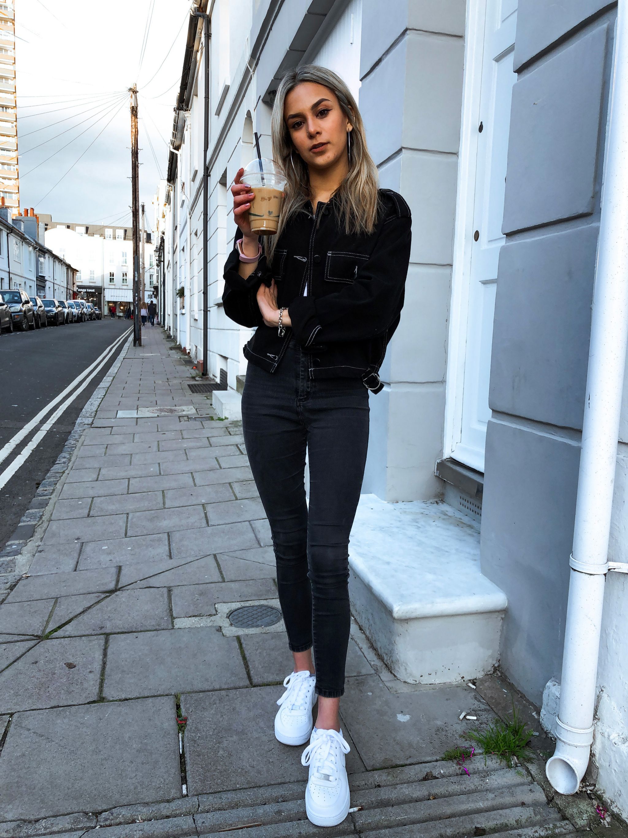 yasmin stefanie brighton street style topshop black denim joni jeans australian open hopman cup roger federer